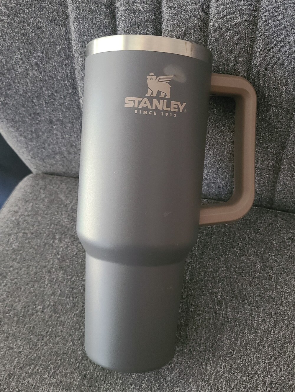 Stanley The Quencher H2.0 Flowstate 40 oz. Tumbler